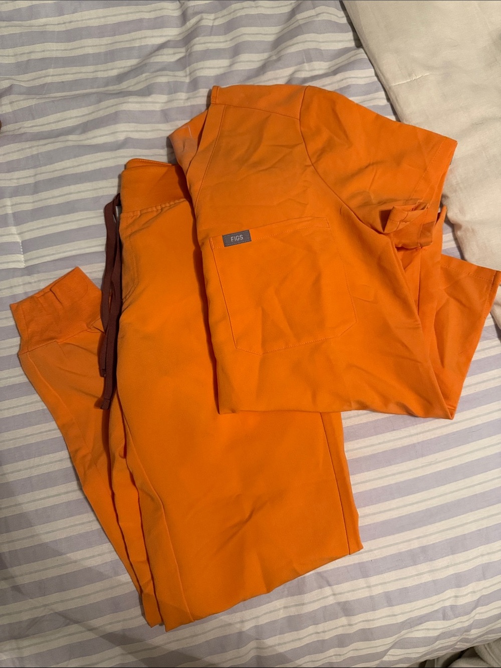 Fall Orange figs xs scrub set